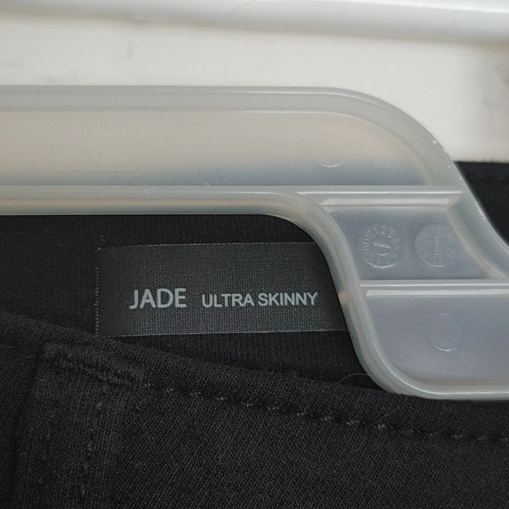 Kut from the Kloth Women's Skinny Jeans - Black - Picture 3 of 6